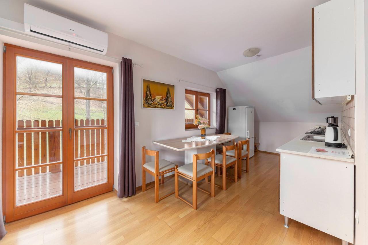 Apartma Metka Medvode Exteriör bild