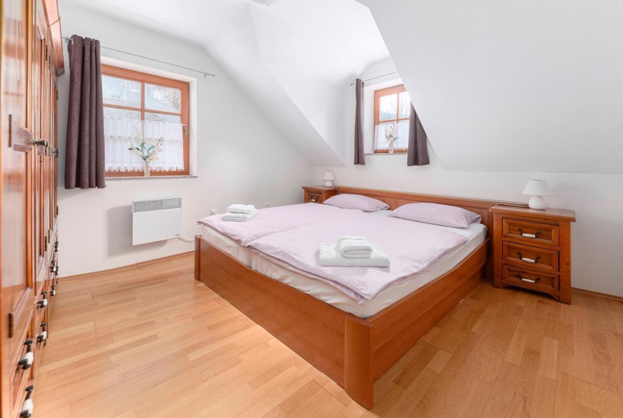 Apartma Metka Medvode Exteriör bild