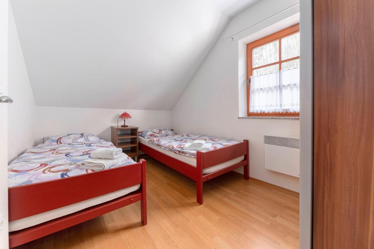 Apartma Metka Medvode Exteriör bild